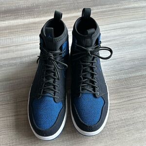 Men’s Air Jordan 1 high fly-knit blue